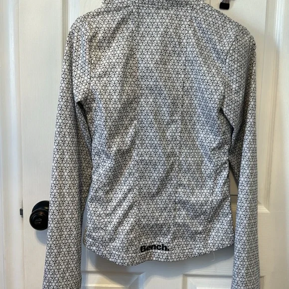 Excellent condition bench sweaters - Picture 5 of 9